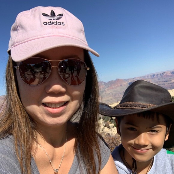 Meet your Posher, Eileen - Picture 1 of 1